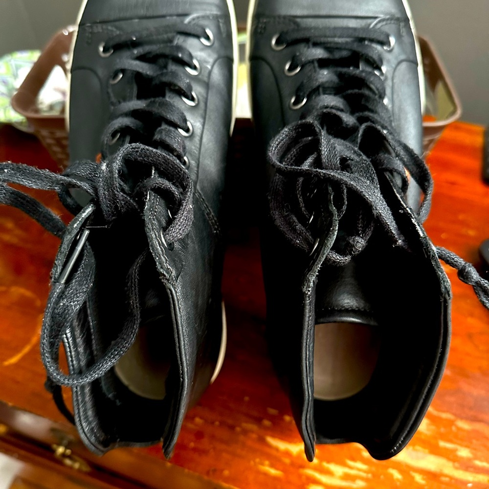 Black Ecco boots, size 10, very little wear
